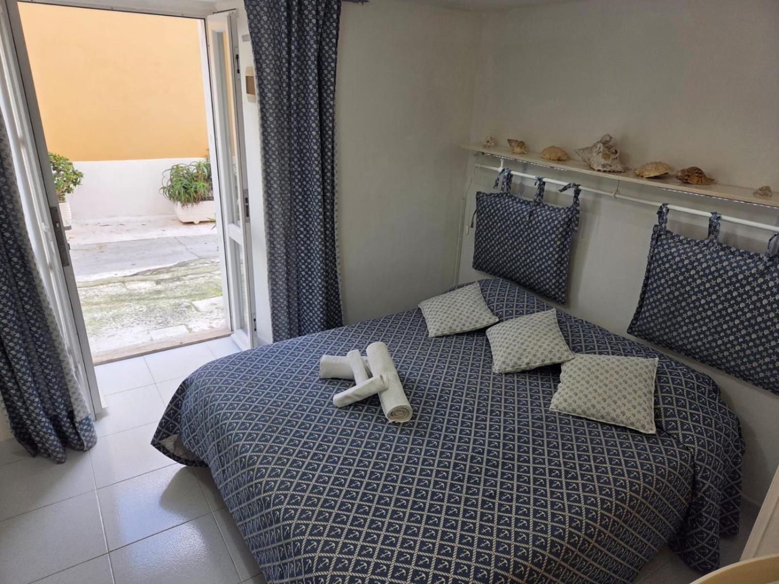 Agenzia Aprea Appartamenti Ponza Extérieur photo