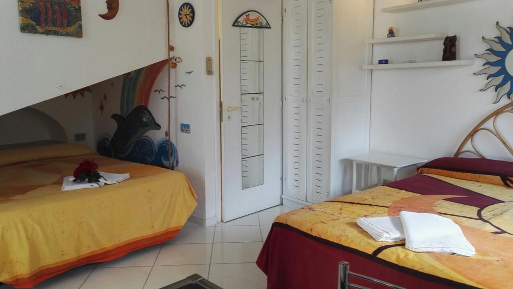 Agenzia Aprea Appartamenti Ponza Extérieur photo