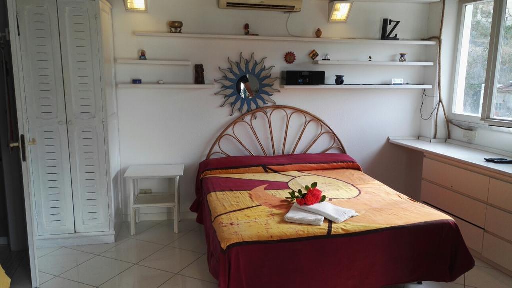 Agenzia Aprea Appartamenti Ponza Extérieur photo